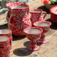 Red set for a sunny day ❤️
#jar #red #handcratfed #ceramique #casalopez #paris #decorationinterieur #decor 
#inspo #home #interiordecor #interiordesign #discover #tapis #tissu